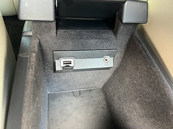 Volvo V70 15 of 18