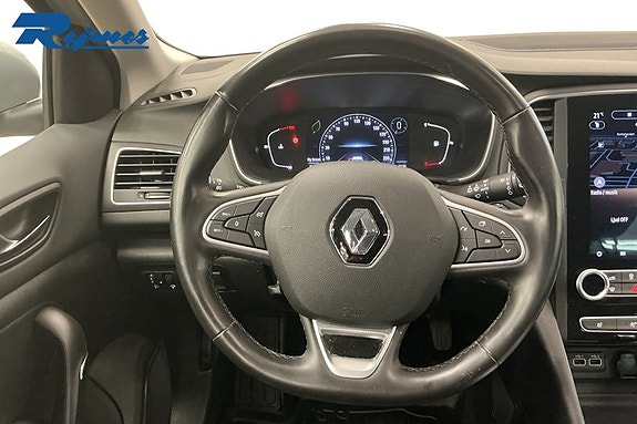 Renault Megane IV 7 of 18
