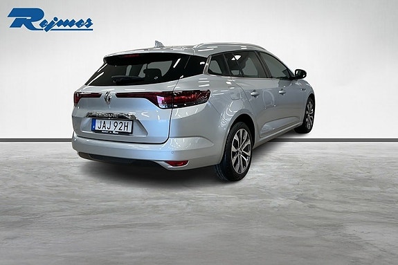 Renault Megane IV 17 of 18