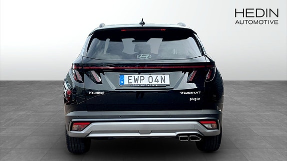 Hyundai Tucson 7 of 12