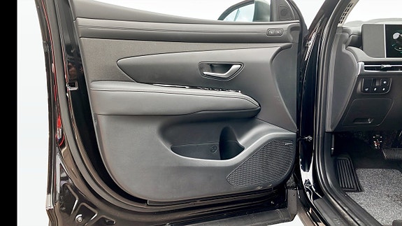 Hyundai Tucson 11 of 12