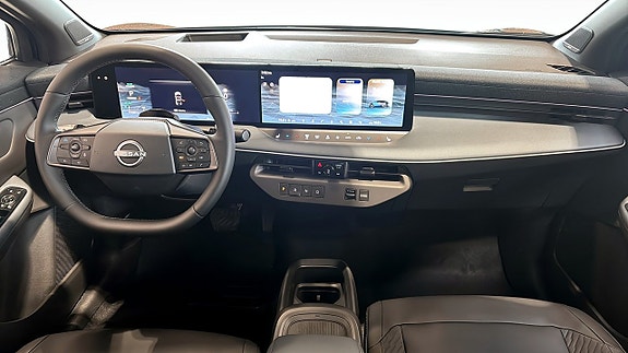 Nissan Leaf 4 of 5