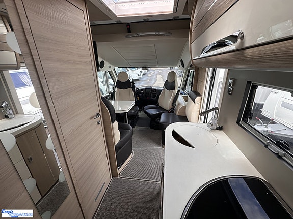 Mobilvetta K-YACHT 80 TEKNO LINE | SOFFA BAK | VÄLUTRUSTAD 20 of 21