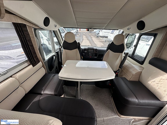 Mobilvetta K-YACHT 80 TEKNO LINE | SOFFA BAK | VÄLUTRUSTAD 8 of 21