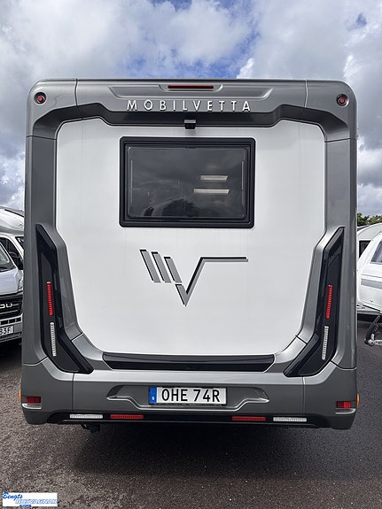 Mobilvetta K-YACHT 80 TEKNO LINE | SOFFA BAK | VÄLUTRUSTAD 3 of 21