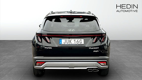 Hyundai Tucson 7 of 12