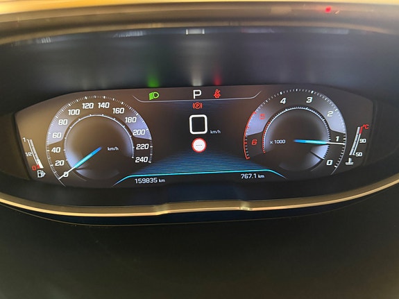 Peugeot 5008 14 of 24