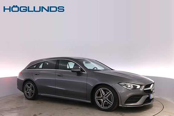 Mercedes-Benz CLA200 2 of 5