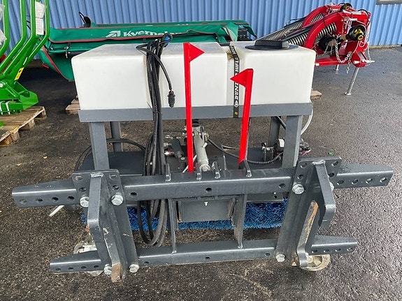 Ysta SV 130 2 of 3