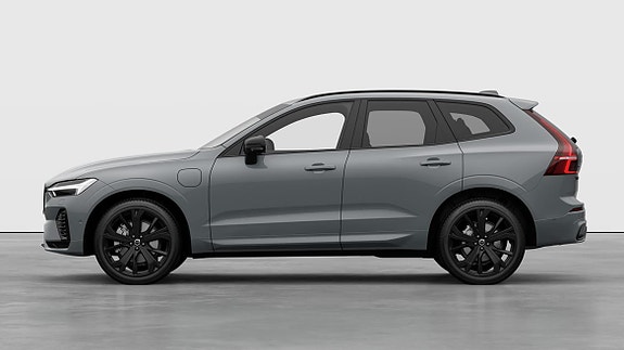 Volvo XC60 3 of 5