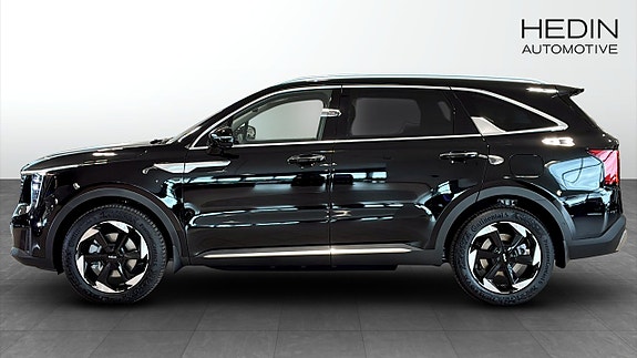 Kia Sorento 6 of 18