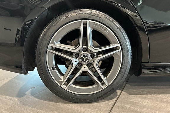 Mercedes-Benz A180 12 of 12
