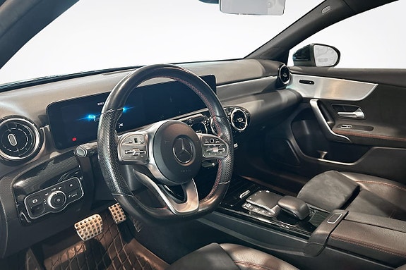 Mercedes-Benz A180 6 of 12