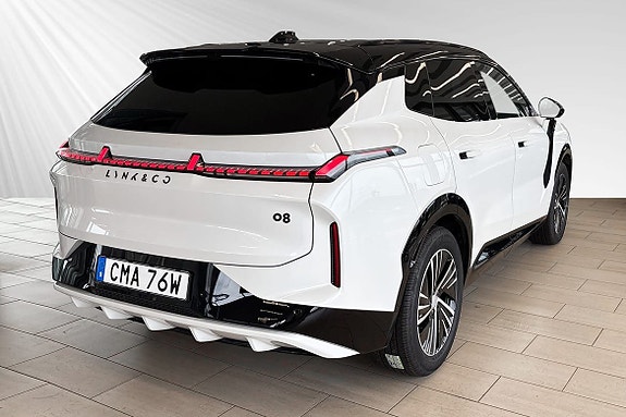 Lynk & Co 08 3 of 5
