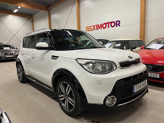 Kia Soul 2 of 5