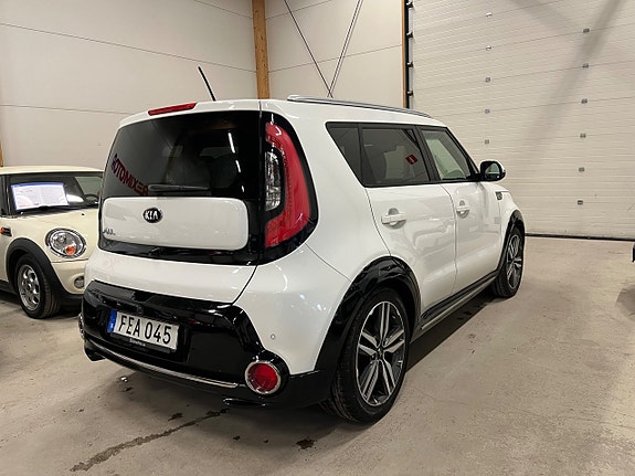 Kia Soul 3 of 5
