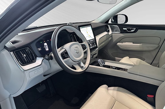 Volvo XC60 6 of 10