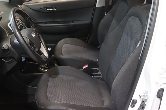 Hyundai i20 14 of 17