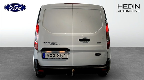 Ford Transit Connect 7 of 9