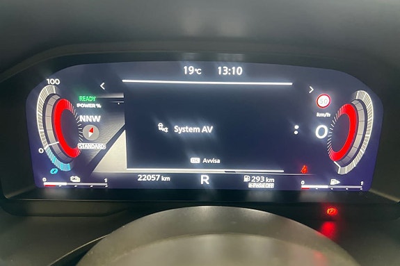 Nissan X-Trail 16 of 22