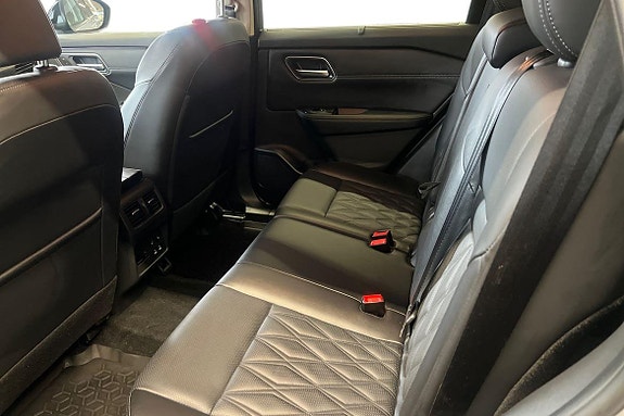 Nissan X-Trail 13 of 22