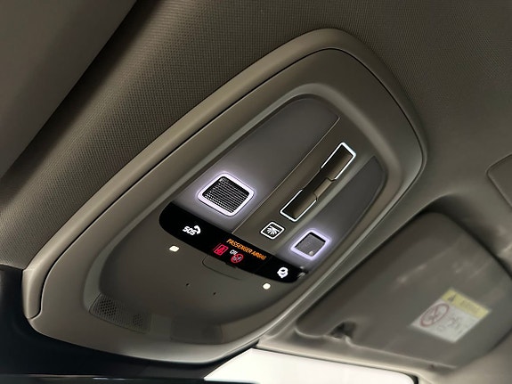 Volvo XC60 18 of 18