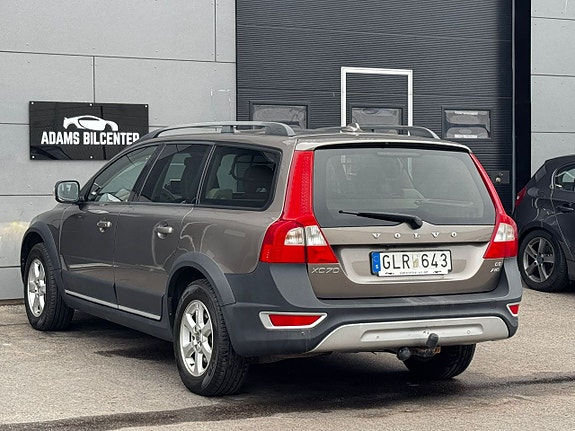 Volvo XC70 5 of 5