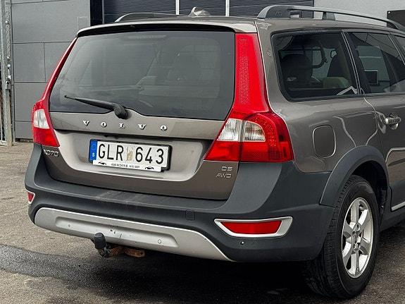 Volvo XC70 6 of 17