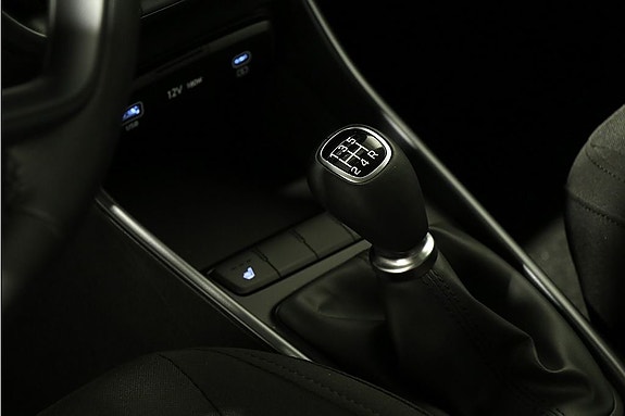 Hyundai i20 15 of 17