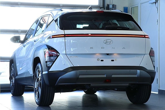 Hyundai Kona 4 of 5