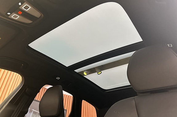 Volvo XC60 14 of 27