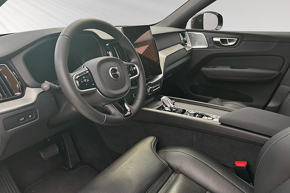 Volvo XC60 6 of 27