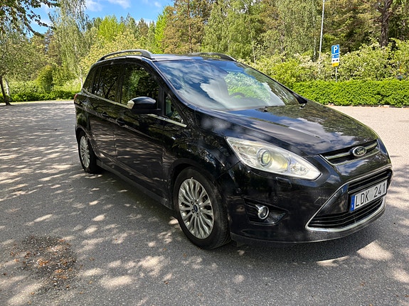 Ford Grand C-MAX 4 of 5