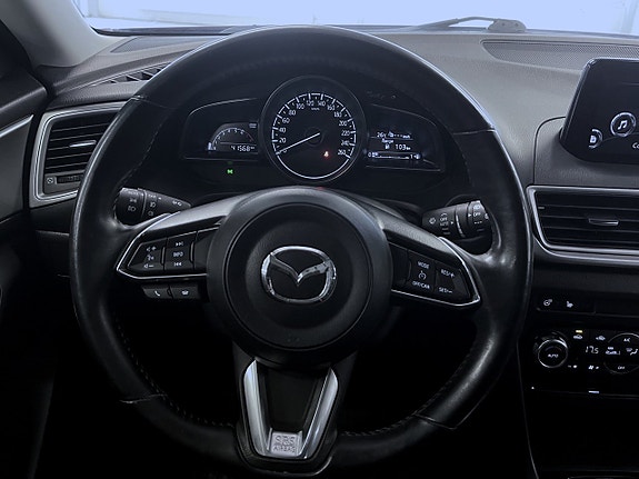 Mazda 3 9 of 15