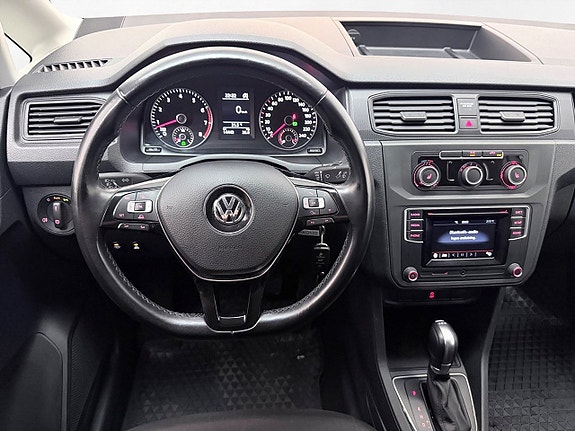 Volkswagen Caddy Maxi 18 of 24