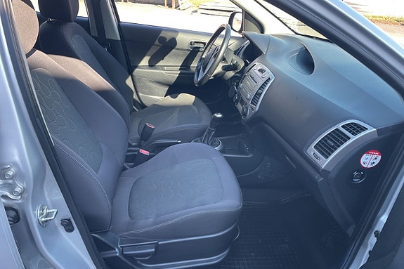 Hyundai i20 10 of 11