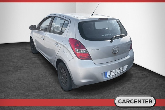 Hyundai i20 4 of 5