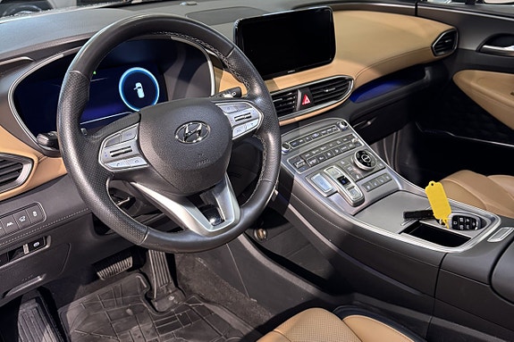 Hyundai Santa Fe 9 of 17