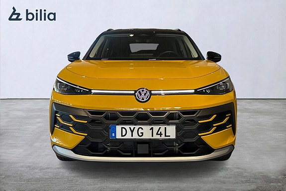 Volkswagen T-Roc 8 of 22