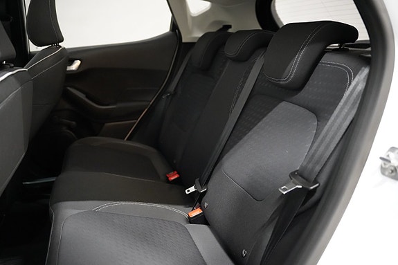 Ford Fiesta 17 of 19