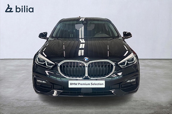BMW 118i 5 of 5