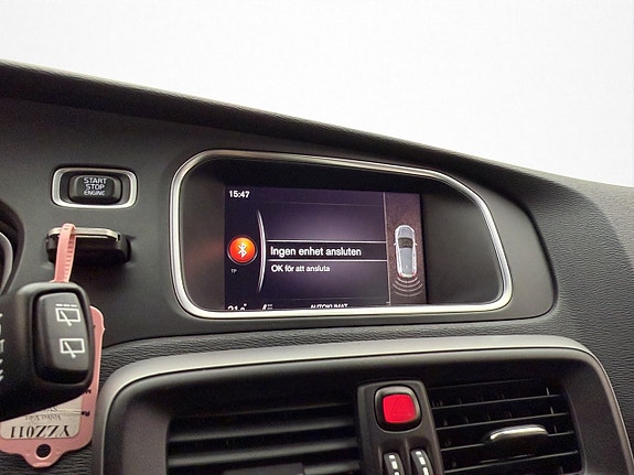 Volvo V40 19 of 30