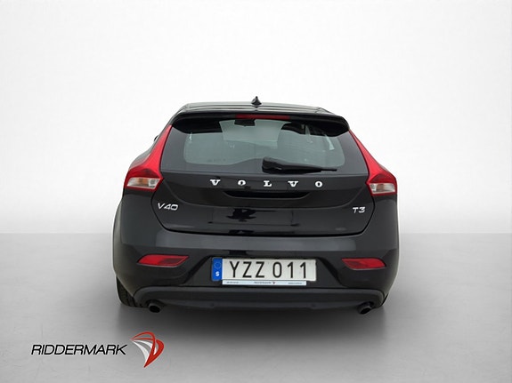 Volvo V40 7 of 30