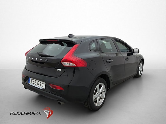 Volvo V40 8 of 30