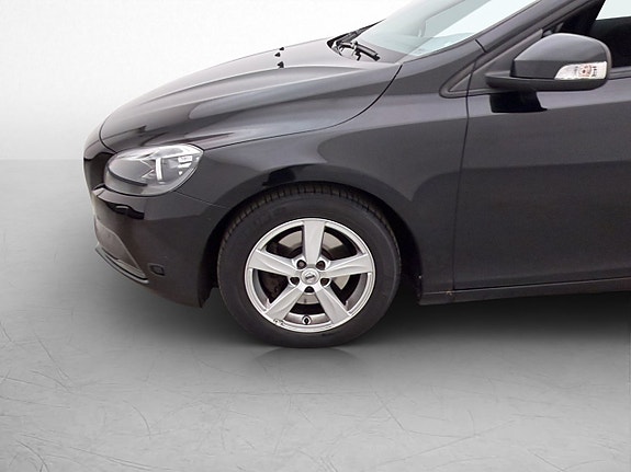 Volvo V40 29 of 30