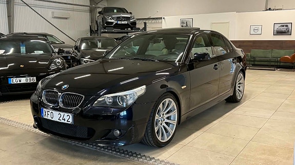 BMW 550i 4 of 5
