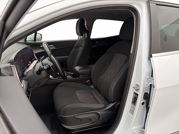 Kia Sportage 12 of 30