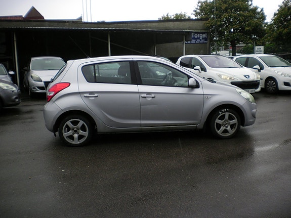 Hyundai i20 5 of 5