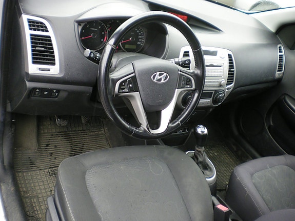 Hyundai i20 7 of 11
