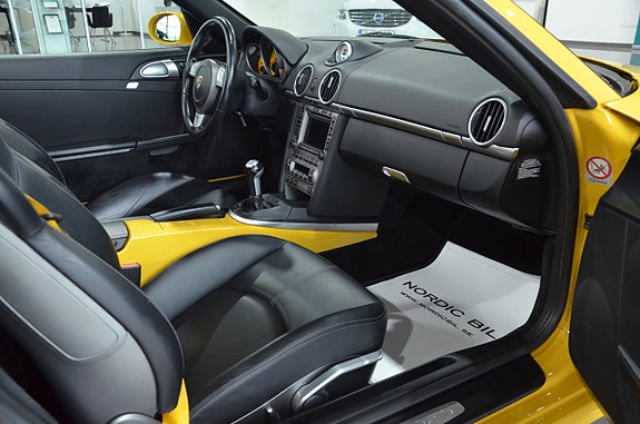 Porsche Boxster S 13 of 26